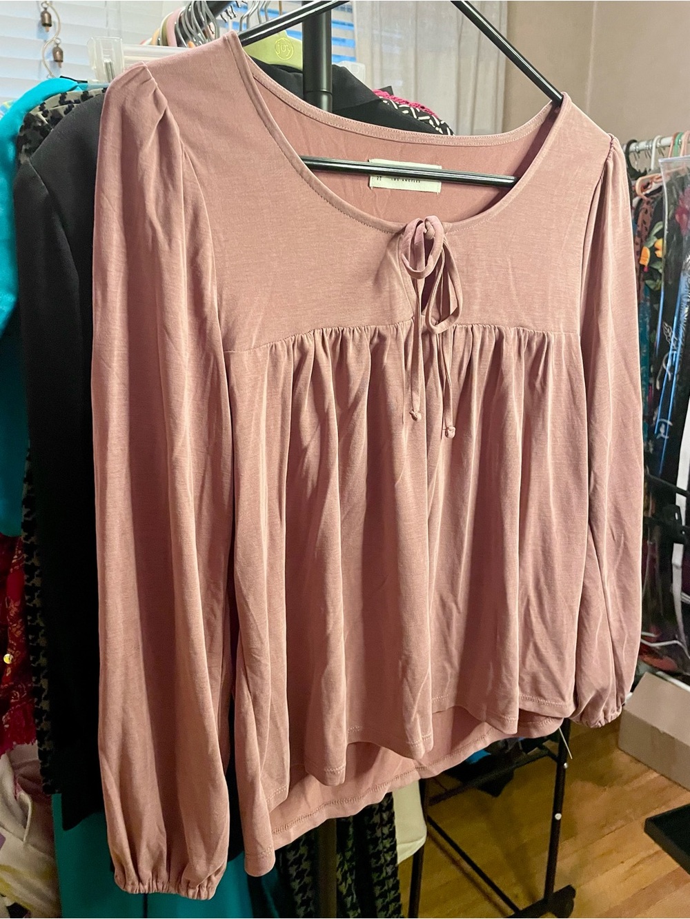 NWT Lucky Brand Mauve Tie-Neck Peasant Top